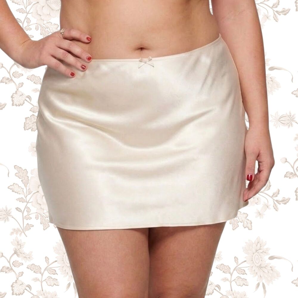 Silky Ivory White Slip Skirt | XXL | Wild Fable | NWT |